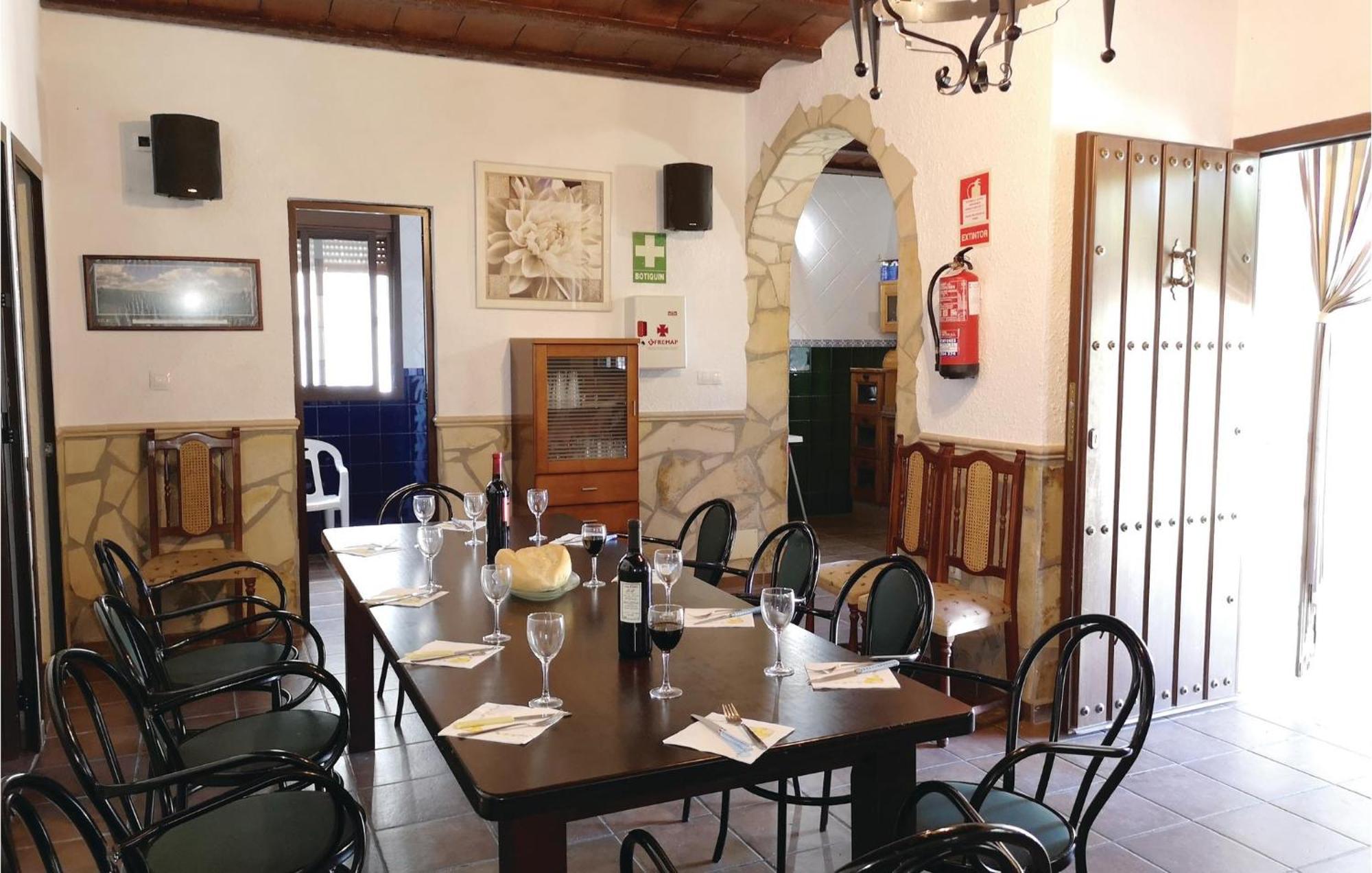 Pet Friendly Home In Olvera With Kitchen Dış mekan fotoğraf